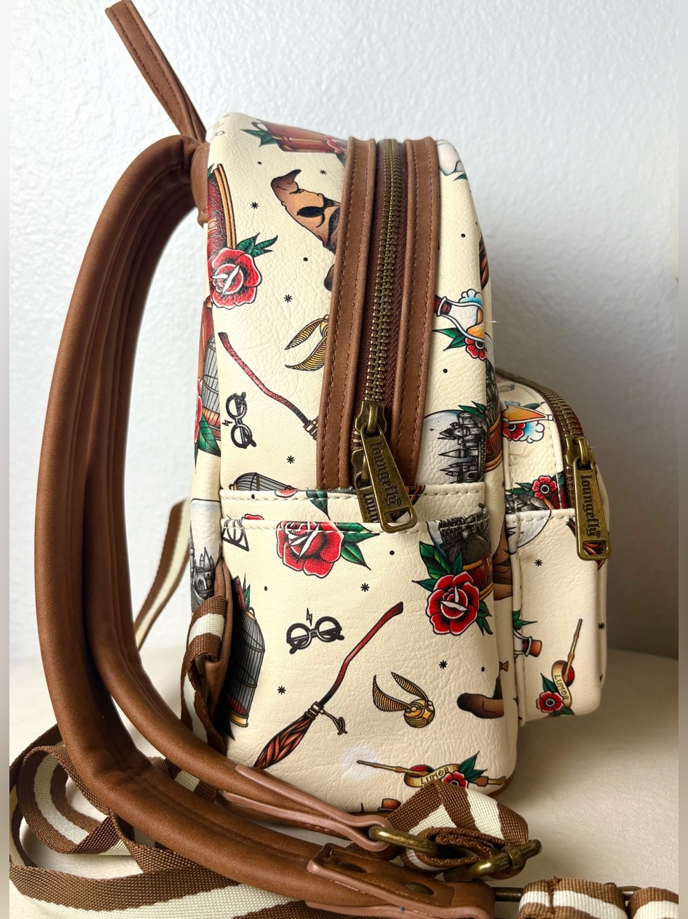 Harry Potter Loungefly backpack - Picture 6 of 7